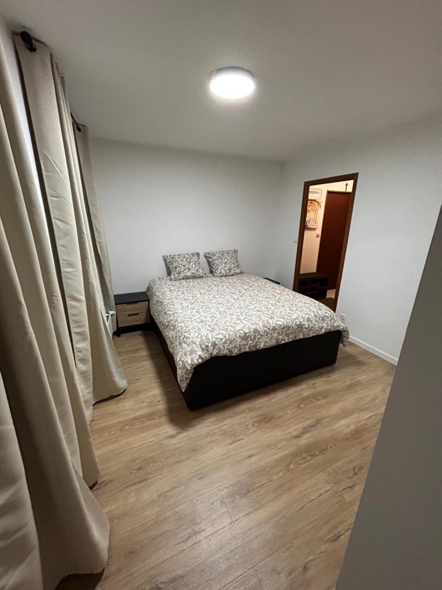 Appartement Hyper Centre Diamerisma Charleville-Mézières Eksteriør bilde